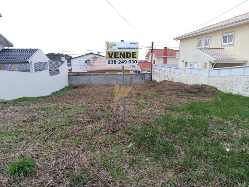 Helårsgrund i Santa Maria da Feira, Aveiro - foto 1