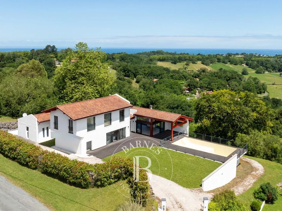Villa a Urrugne, Pyrenees-Atlantiques - foto 1