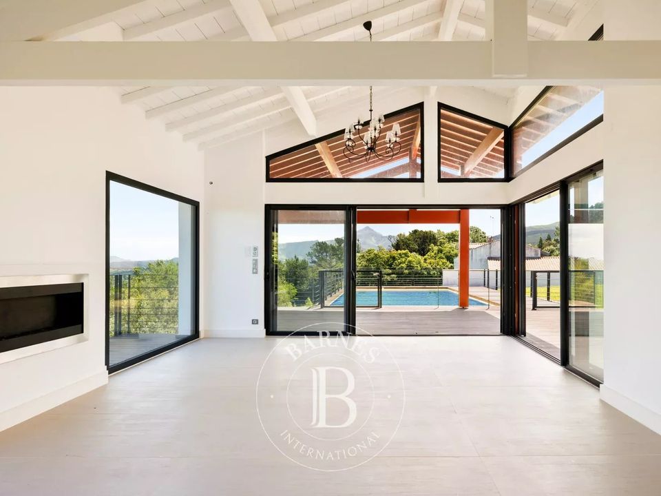 Villa a Urrugne, Pyrenees-Atlantiques - foto 3