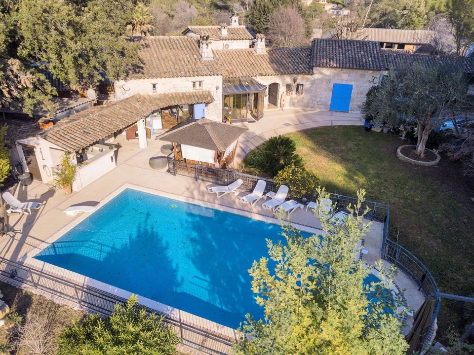 Villa i Roquefort-les-Pins, Alpes-Maritimes - foto 3