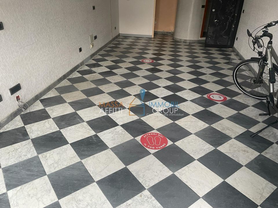 L'establiment comercial a Massa, Massa and Carrara - foto 4