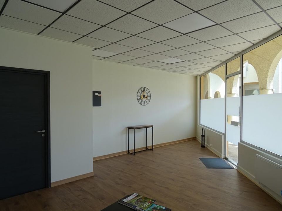 Erhvervsejendom i Paron, Yonne - foto 5