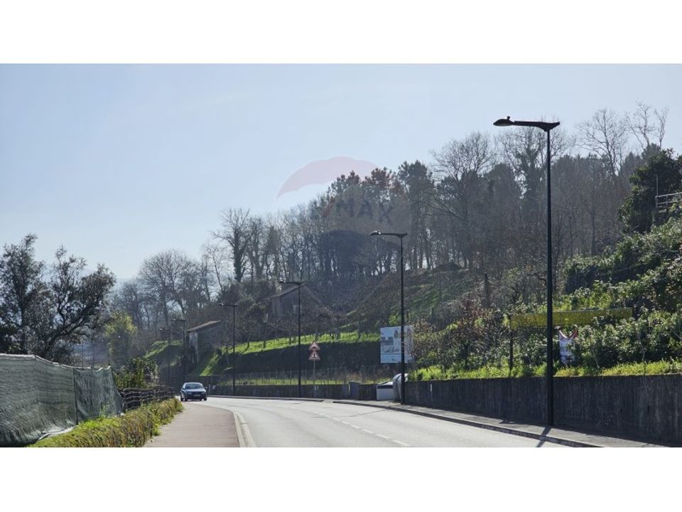 Helårsgrund i Arcos de Valdevez, Viana do Castelo - foto 2