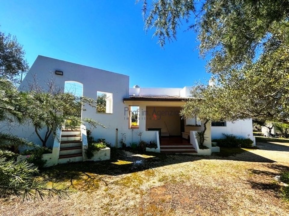 Villa i Ostuni, Brindisi - foto 1