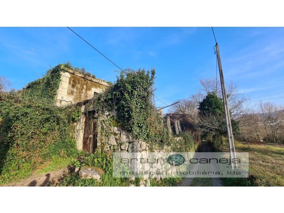 Farm i Arcos de Valdevez, Viana do Castelo - foto 1