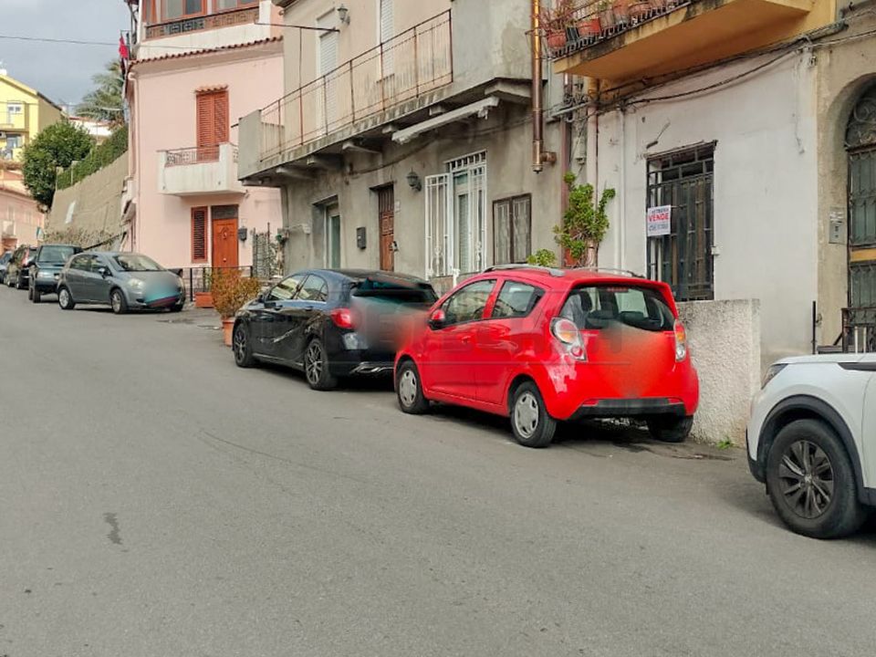 Erhvervsejendom i Messina, Messina - foto 2