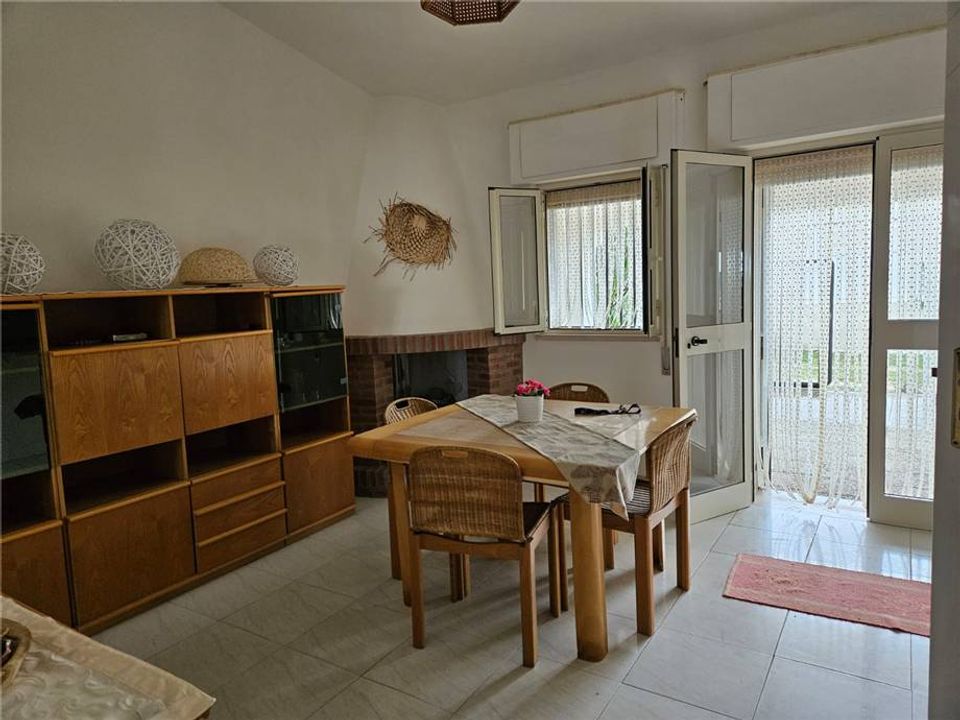 Villa i San Nicandro Garganico, Foggia - foto 1