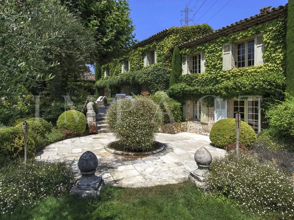 Villa i Mougins, Alpes-Maritimes - foto 2