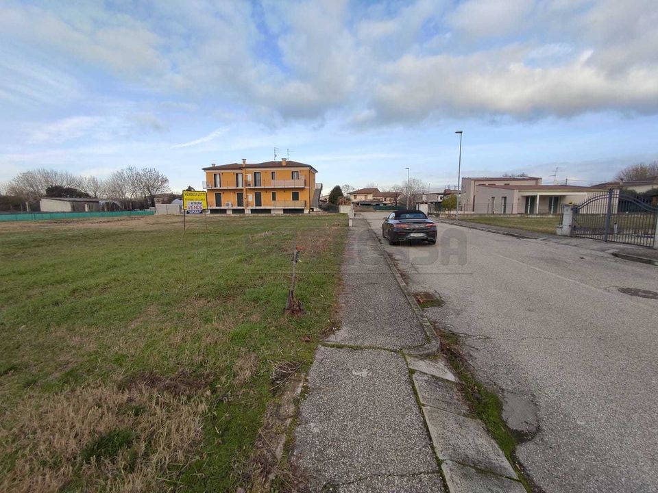 Helårsgrund i Albaredo d'Adige, Verona - foto 3