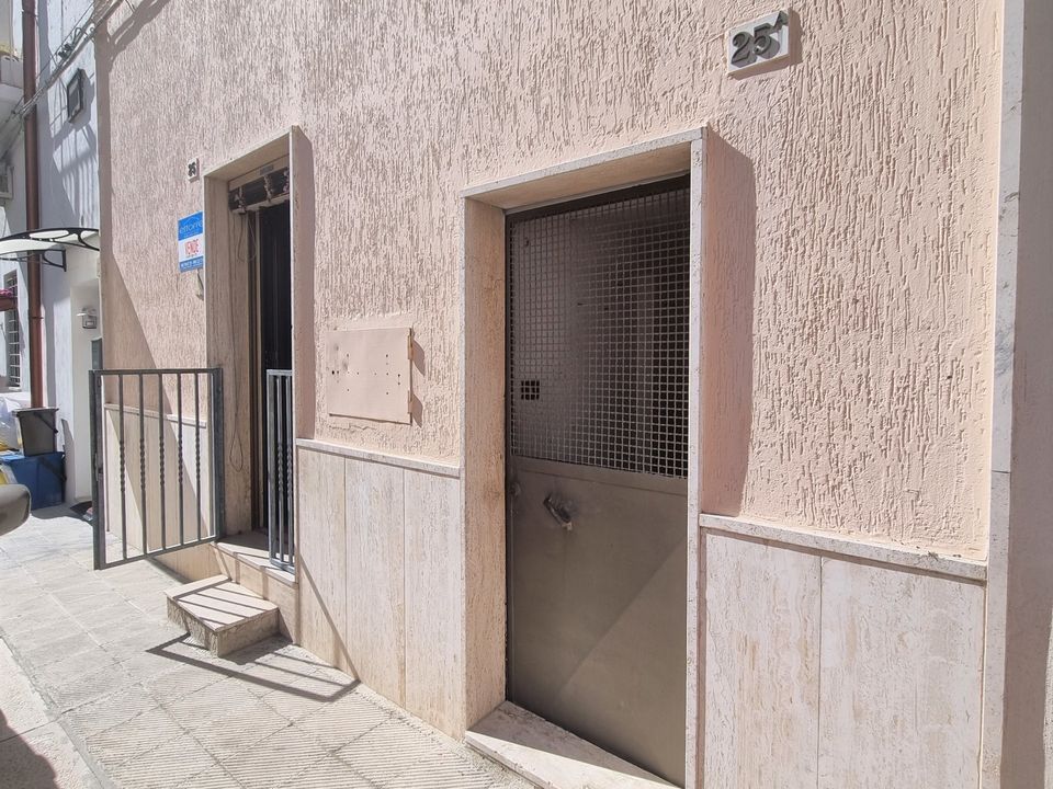 Villa i Grottaglie, Taranto - bilde 1