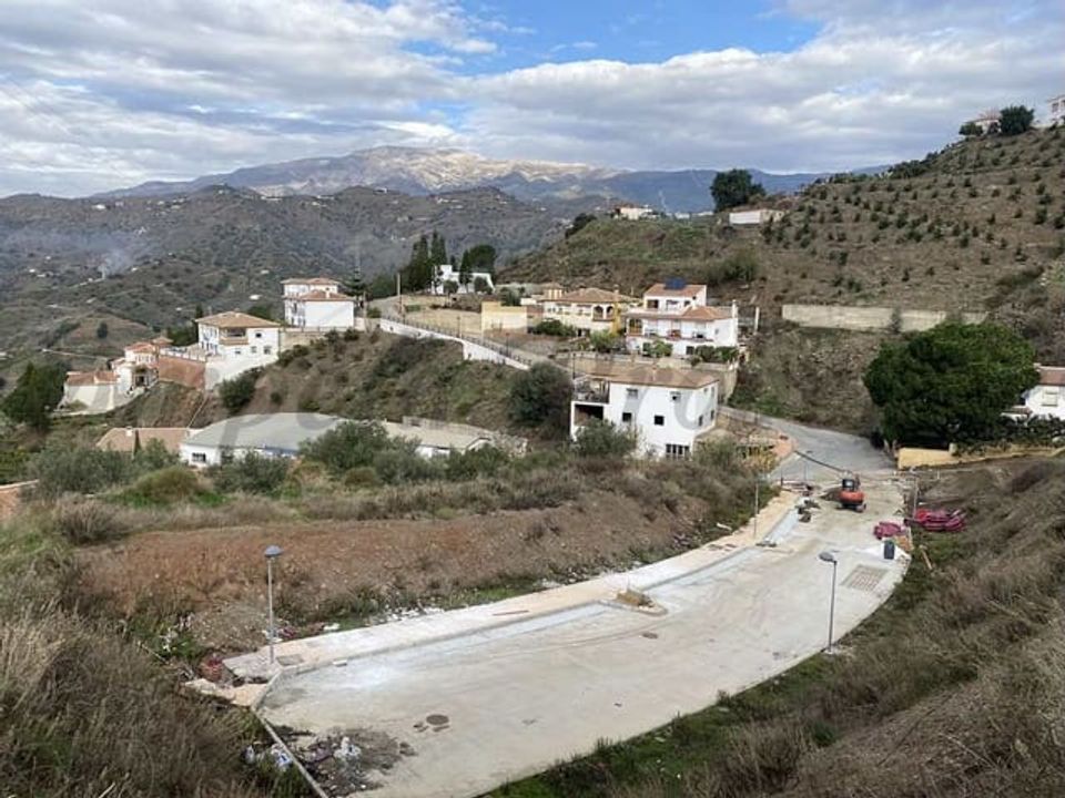 Helårsgrund i Sayalonga, Malaga - foto 1