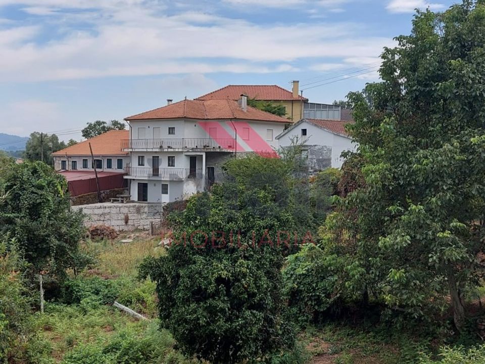Villa i Arcos de Valdevez, Viana do Castelo - foto 1
