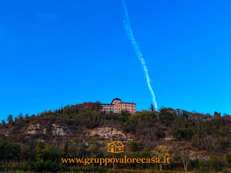 Erhvervsejendom i Acqui Terme, Alessandria - foto 4
