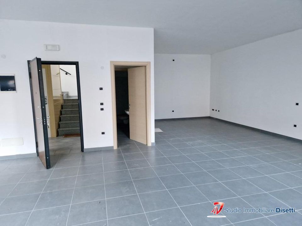 Kommersiell fastighet i Breno, Brescia - foto 1