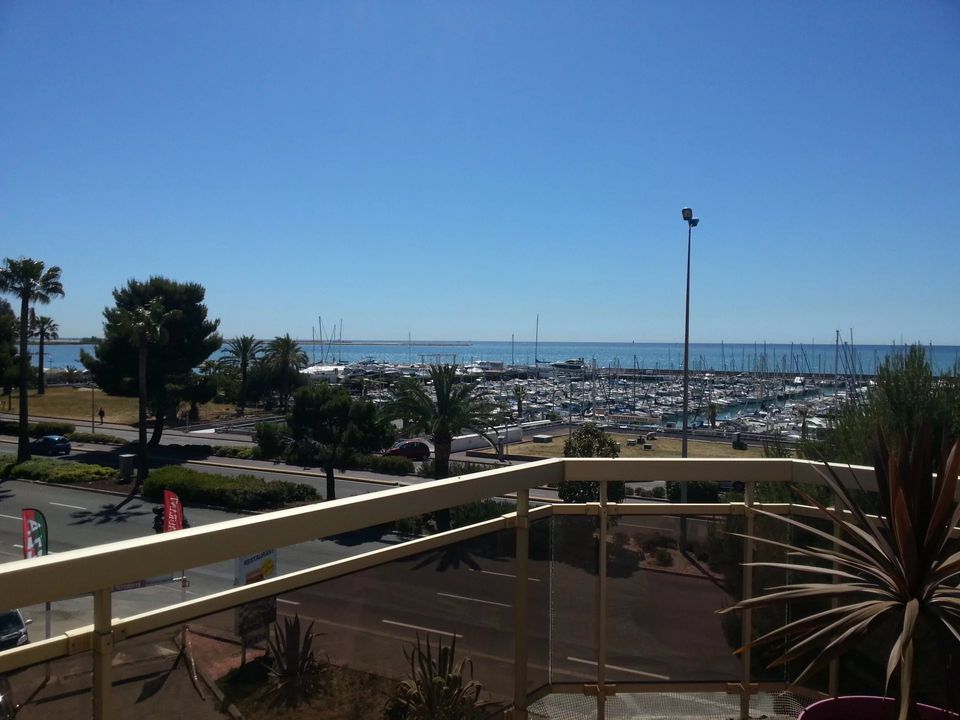 Leilighet i Saint-Laurent-du-Var, Alpes-Maritimes - bilde 3