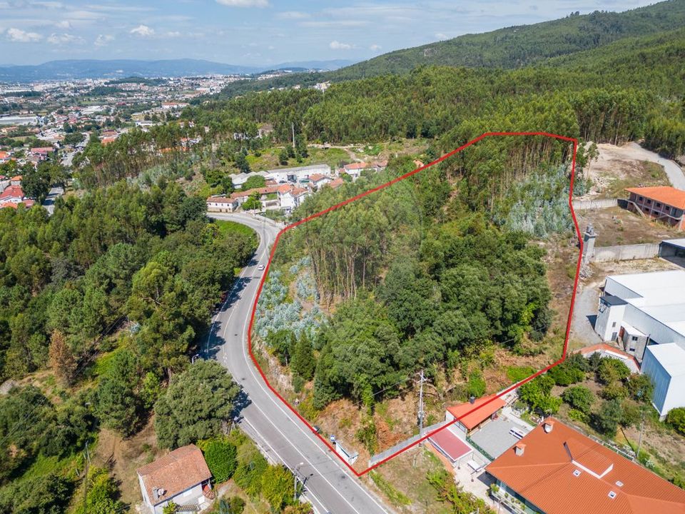 Helårsgrund i Braga, Braga - foto 1