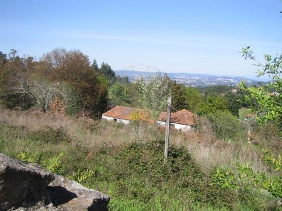 Helårsgrund i Santo Tirso, Porto - foto 4
