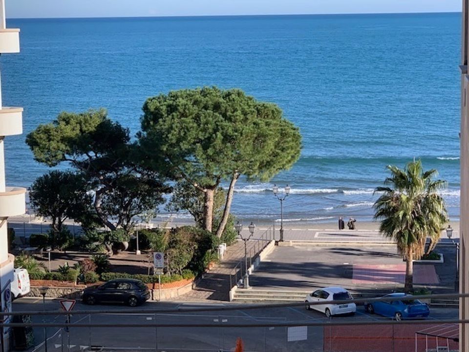 Lejlighed i Alassio, Savona - foto 1