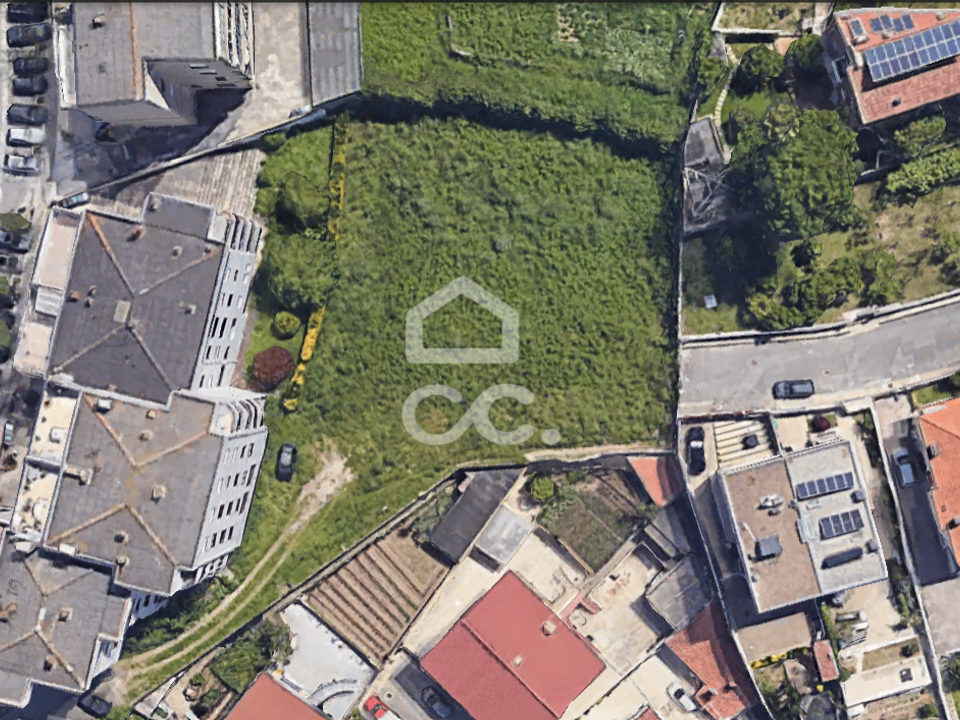 Helårsgrund i Maia, Porto - foto 1