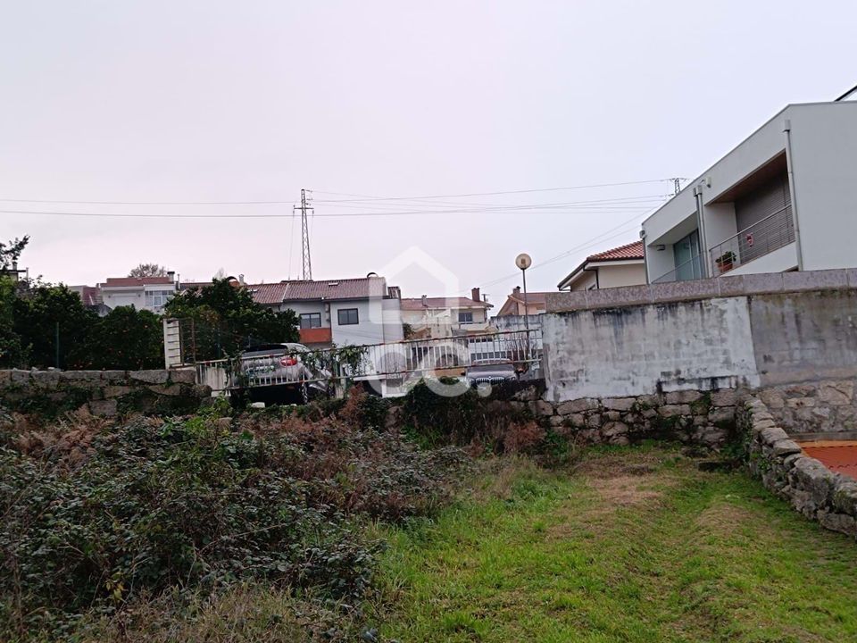 Helårsgrund i Maia, Porto - foto 2
