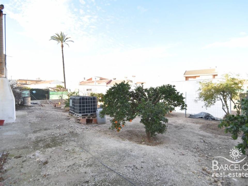 Helårsgrund i Daya Nueva, Alicante - foto 1