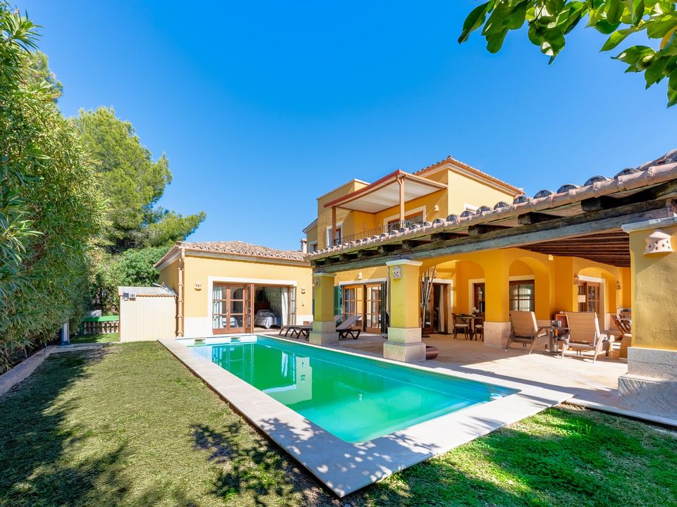 Villa i Nova Santa Ponsa, Mallorca - foto 1