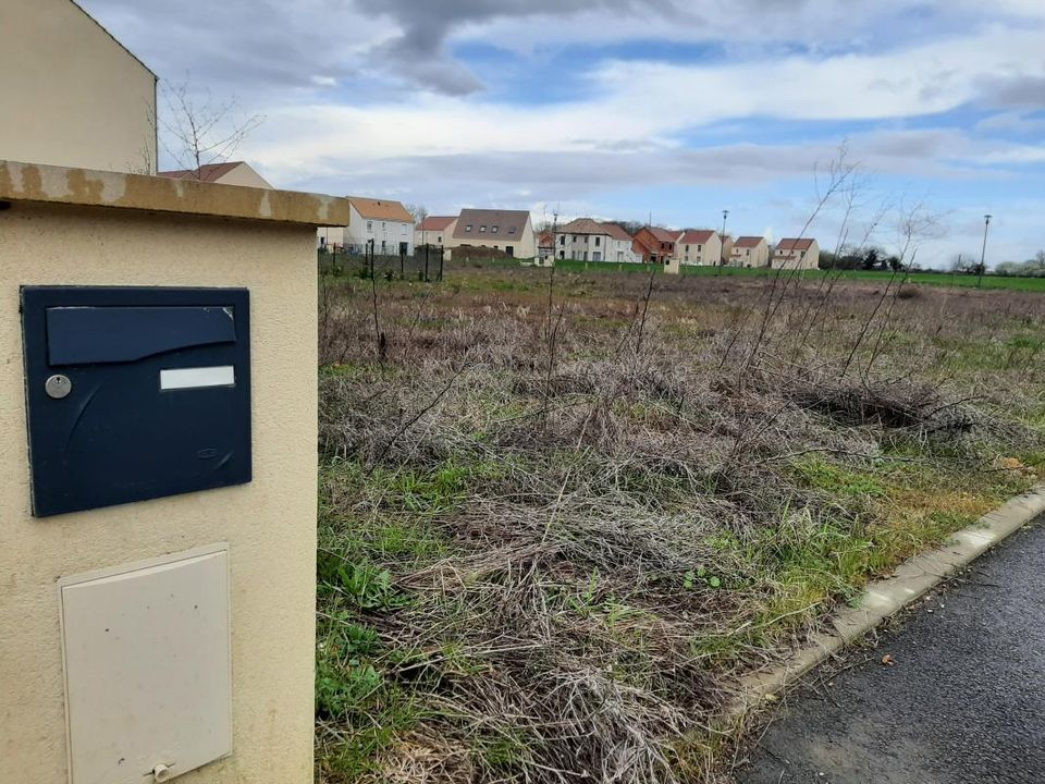 Helårsgrund i Saint-Vrain, Essonne - foto 2