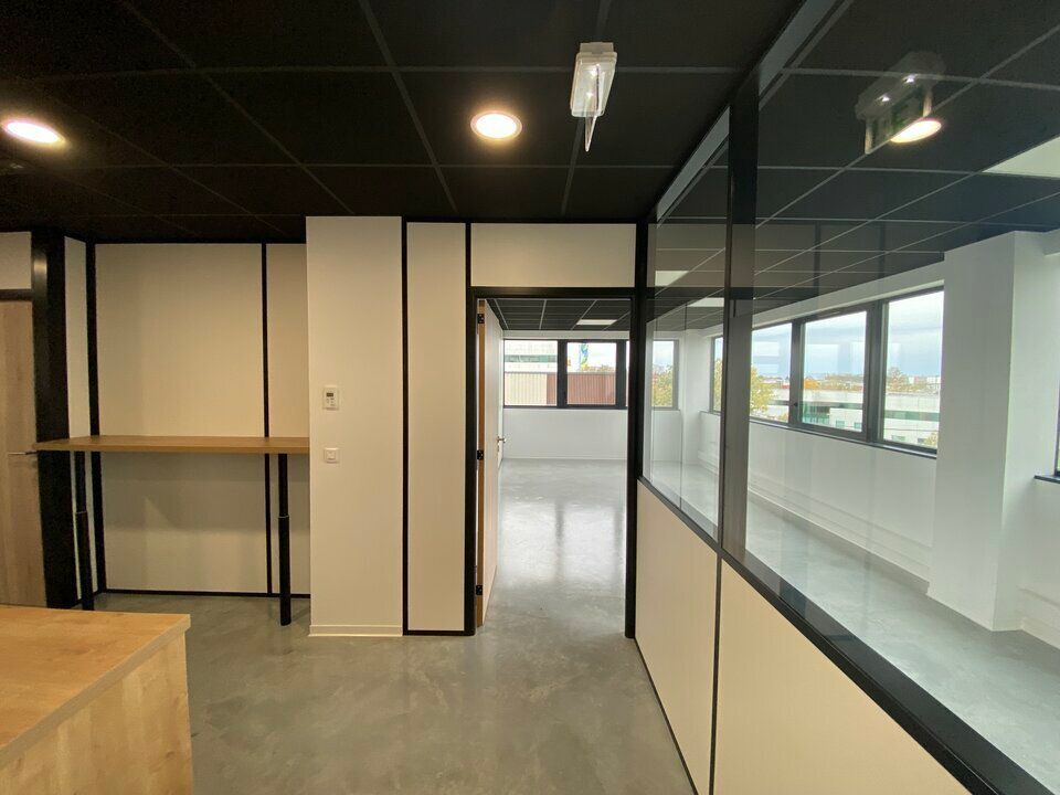 Erhvervsejendom i Artigues-pres-Bordeaux, Gironde - foto 4