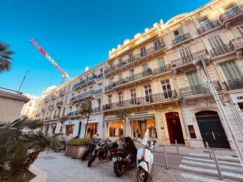 L'establiment comercial a Cannes, Alpes-Maritimes - foto 3