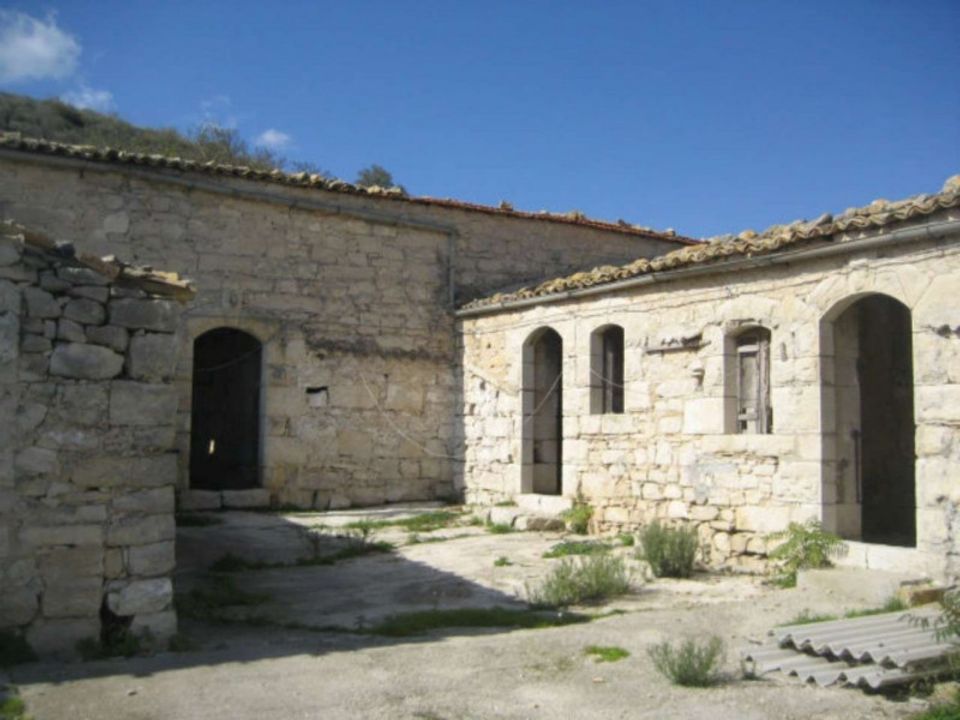 Casa de campo en Ragusa, Ragusa - foto 4