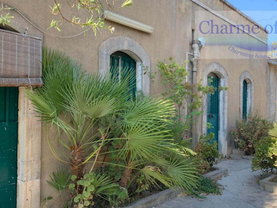 Landhuis in Noto, Siracusa - foto 1