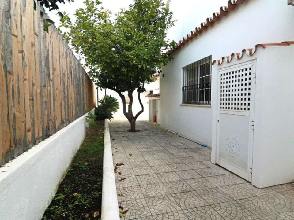 Byhus i Montenegro, Faro - foto 4