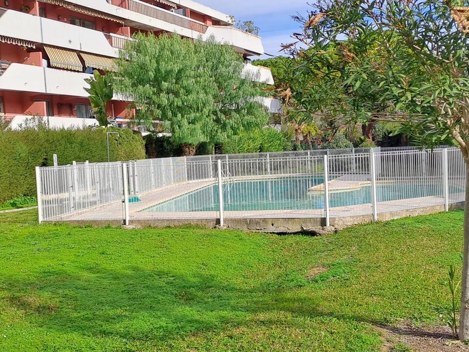 Lejlighed i Cagnes-sur-Mer, Alpes-Maritimes - foto 1
