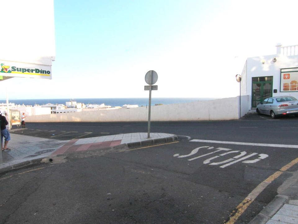 Erhvervsejendom i Puerto Del Carmen, Lanzarote - foto 1