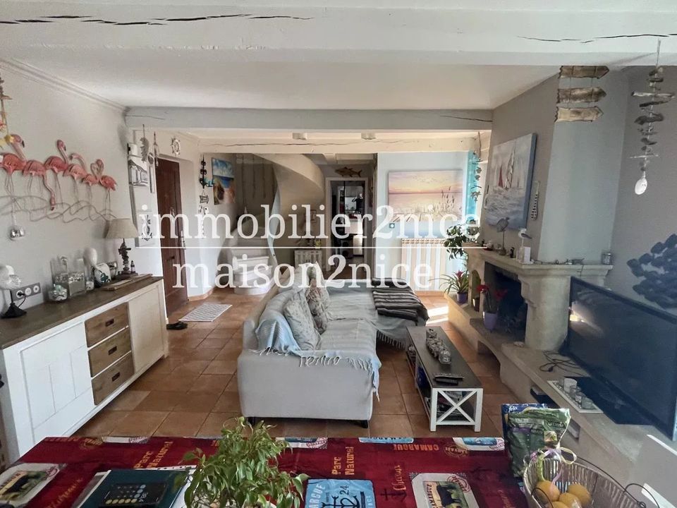 Villa a Nice, Alpes-Maritimes - foto 1