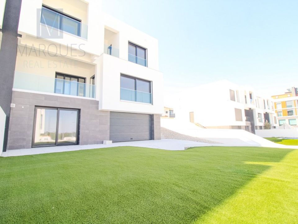 Villa i Corroios, Setubal - bilde 1