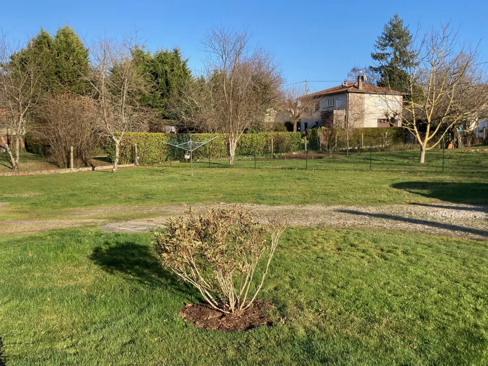 Villa en Confolens, Charente - foto 3