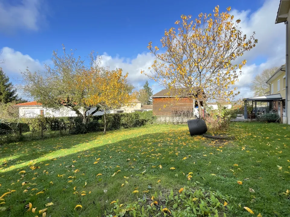Villa a Confolens, Charente - foto 3
