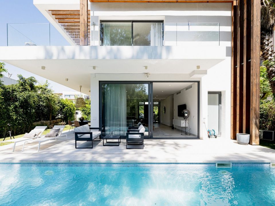 Villa i Estepona, Malaga - foto 1