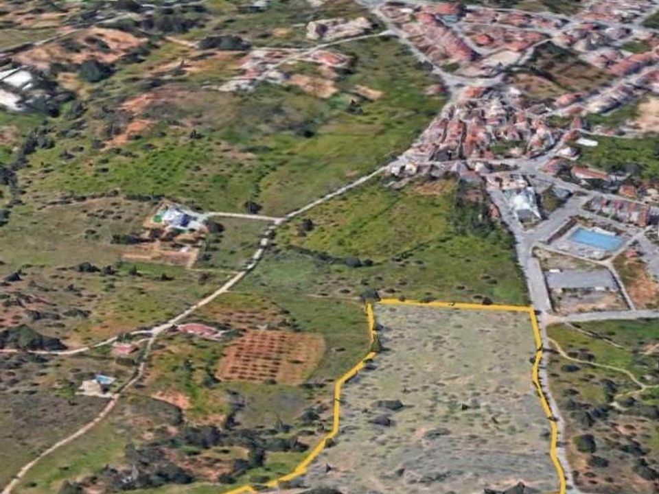 Helårsgrund i Lagoa, Faro - foto 1