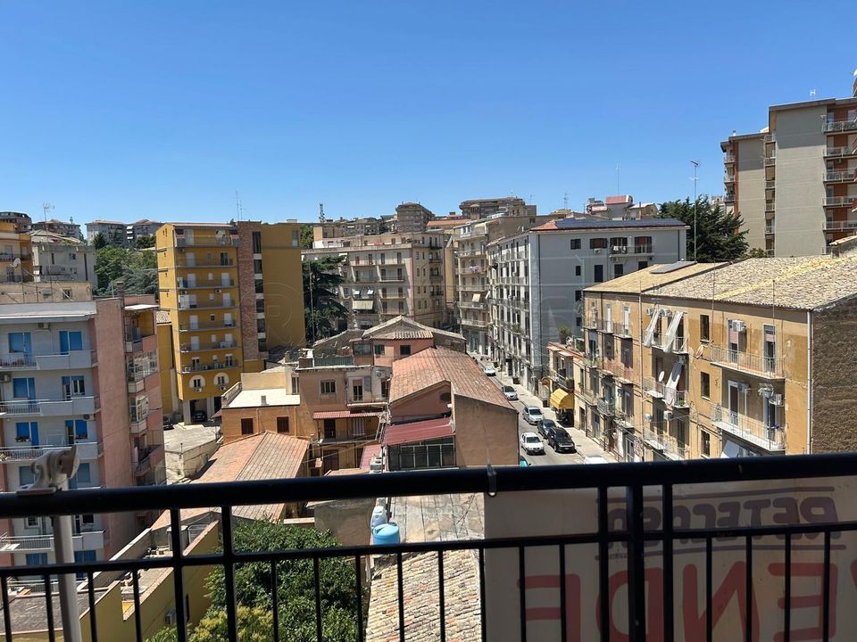 Lejlighed i Caltanissetta, Caltanissetta - foto 5