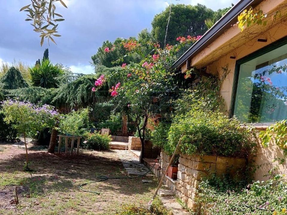 Villa i Caltanissetta, Caltanissetta - foto 1
