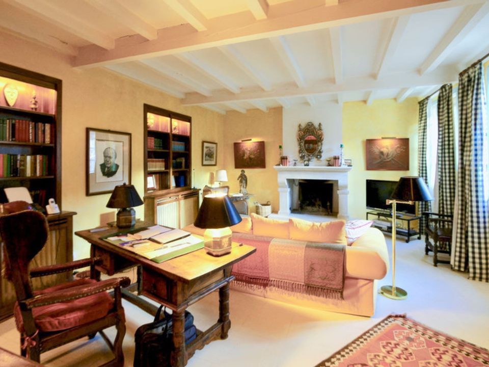 Villa in Oppede, Vaucluse - photo 2