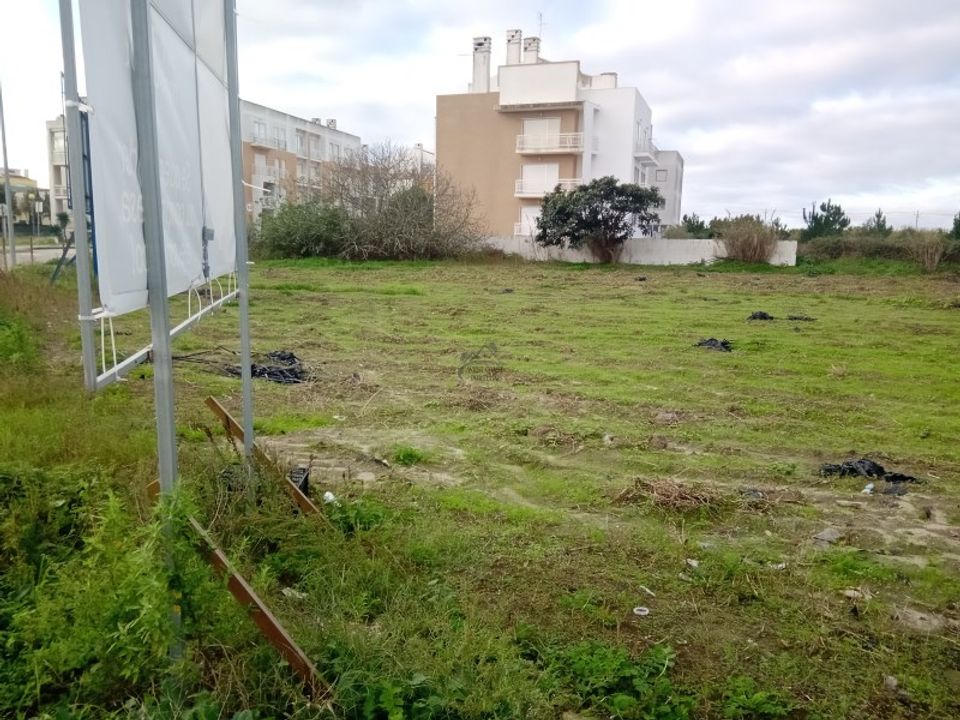 Helårsgrund i Santo Onofre e Serra do Bouro, Leiria - foto 1