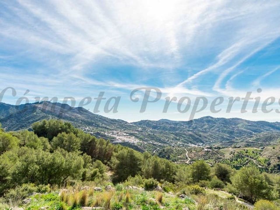 Helårsgrund i Canillas De Albaida, Malaga - foto 5