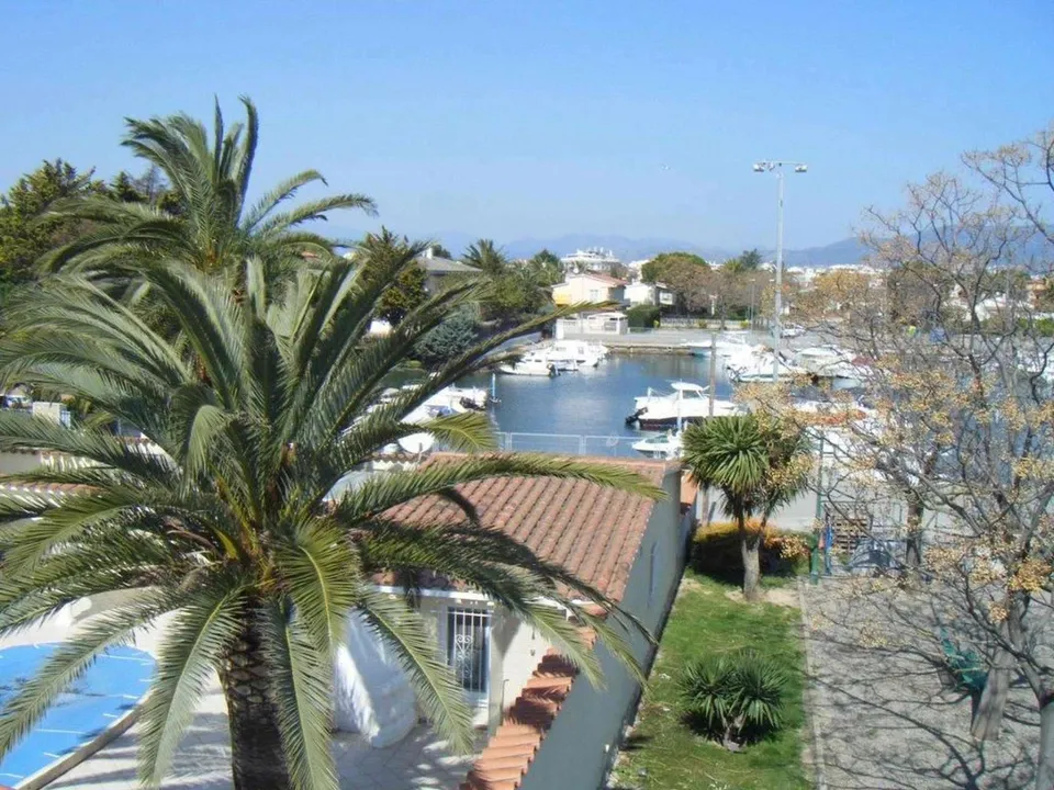 Villa a Empuriabrava, Gerona - foto 2