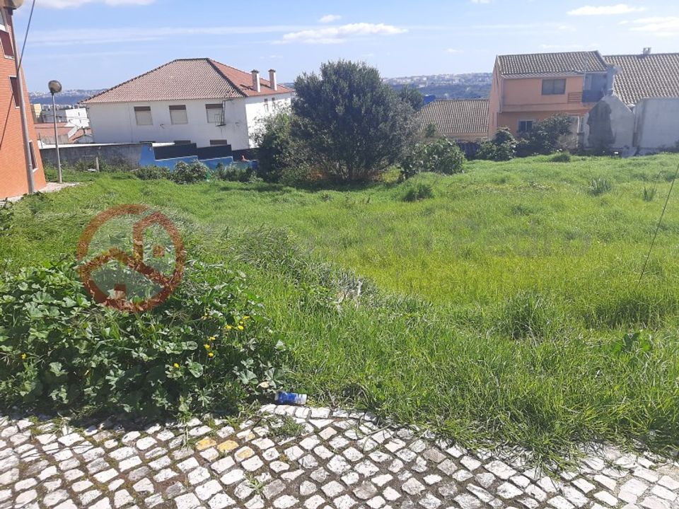 Helårsgrund i Amadora, Lisbon - foto 1
