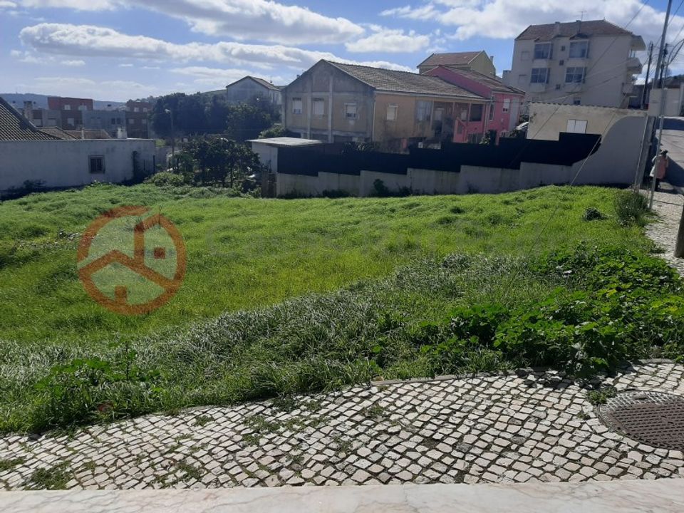 Helårsgrund i Amadora, Lisbon - foto 2