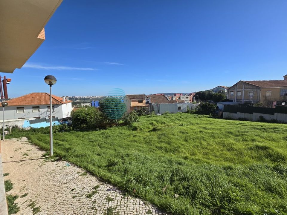 Helårsgrund i Amadora, Lisbon - foto 5