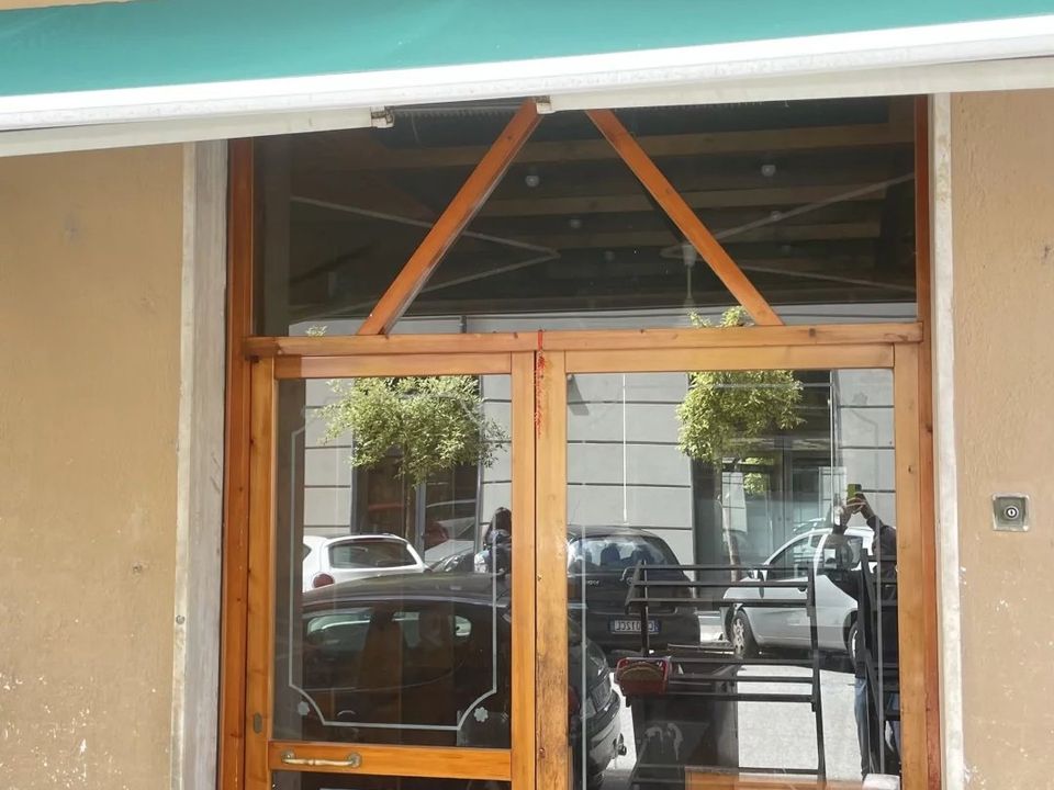 Erhvervsejendom i Cosenza, Cosenza - foto 1